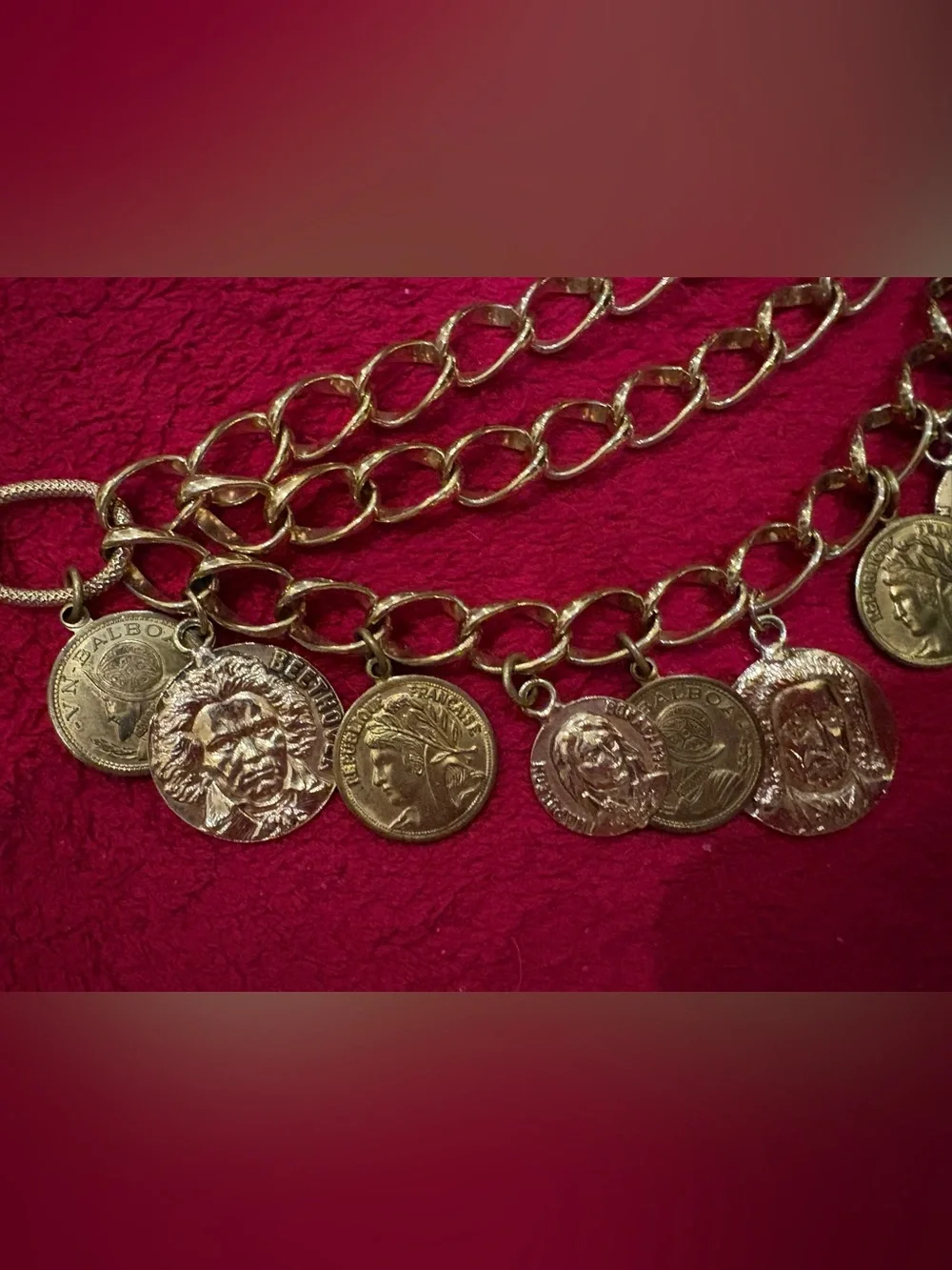 Rare Kirks Folly Gold Composer Coin Charm Chain Belt